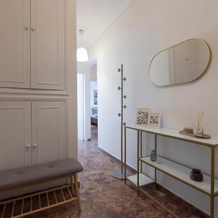 Skyline 3br, Center, 8 Guests Apartment Thessaloniki