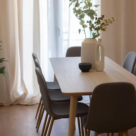 Skyline 3br, Center, 8 Guests * Thessaloniki