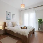 Apartman Skyline 3br, Center, 8 Guests *