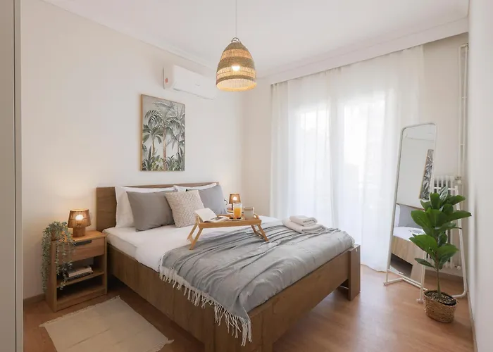 Skyline 3br, Center, 8 Guests شقة سالونيك
