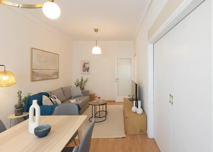 شقة Skyline 3br, Center, 8 Guests سالونيك