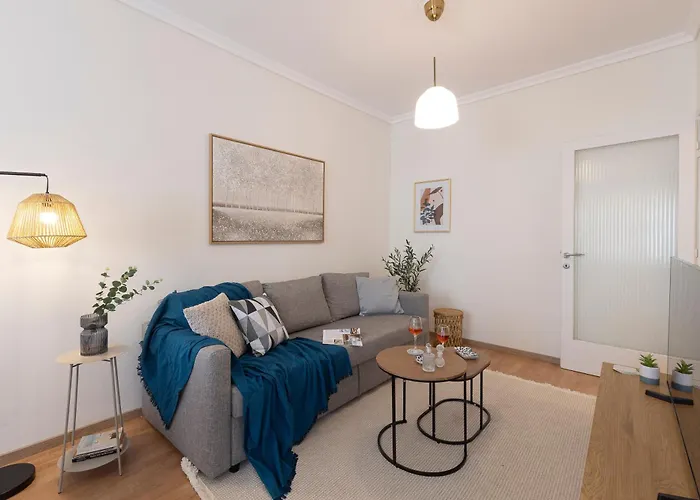 Skyline 3br, Center, 8 Guests شقة