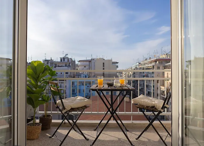 شقة Skyline 3br, Center, 8 Guests سالونيك